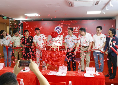 萌宠护卫“人宠健康与环境安全研究中心”签约仪式圆满结束